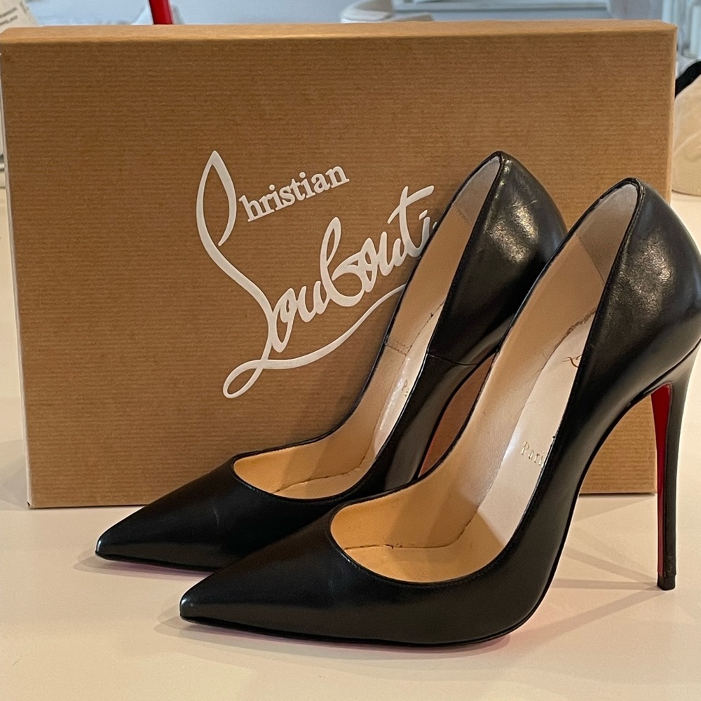 COPY - Christian Louboutin so Kate leather Black Pump